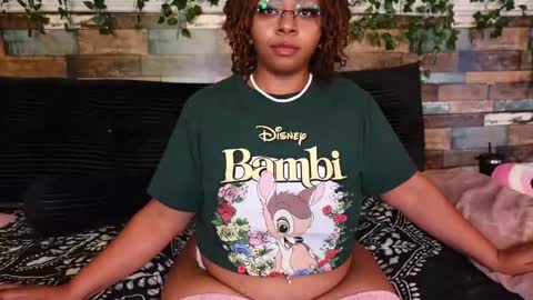 Khaya online show from October 8, 5:08 pm