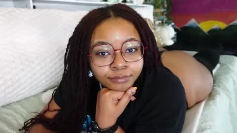 Khaya online show from February 27, 8:31 pm