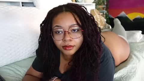 Khaya online show from February 19, 1:50 pm