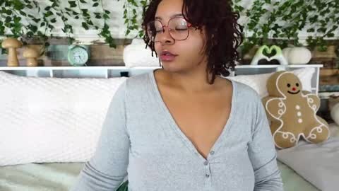 Khaya online show from March 8, 10:43 am