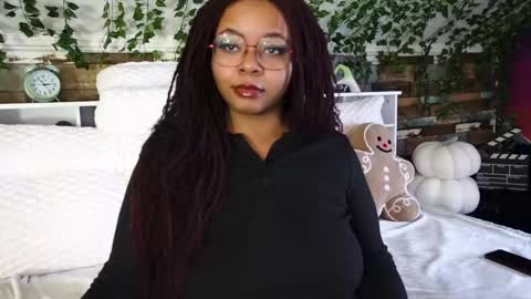 Khaya online show from February 20, 7:52 pm