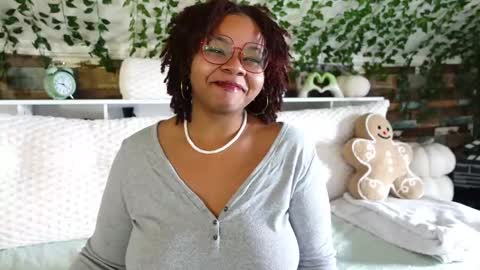 Khaya online show from March 4, 2:21 pm