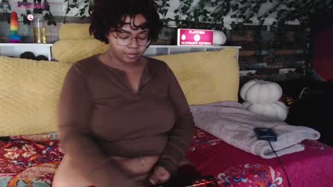 Khaya online show from January 19, 10:17 pm