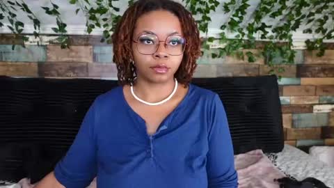 Khaya online show from October 5, 4:25 pm