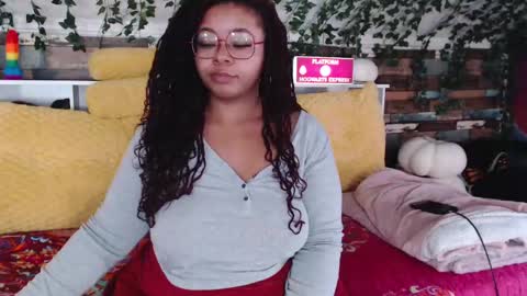 Khaya online show from February 10, 2:05 pm