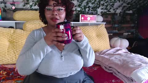 Khaya online show from January 31, 7:08 pm