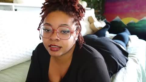 Khaya online show from March 3, 7:28 pm