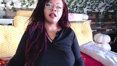 Khaya online show from February 7, 6:02 pm