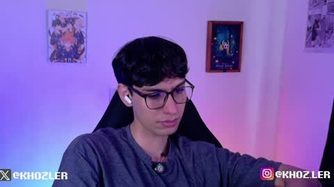 khozler_ online show from April 3, 3:08 pm