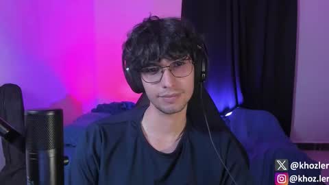 khozler_ online show from November 10, 2:58 am