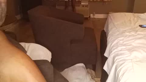 HunneysPlayRoom online show from February 28, 10:08 am