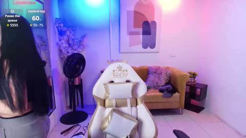 Kitty online show from March 21, 12:32 pm