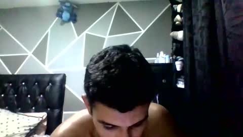 kike_salazar online show from October 13, 10:45 pm