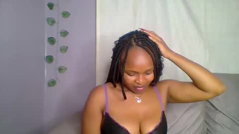 Angela online show from March 24, 12:00 pm