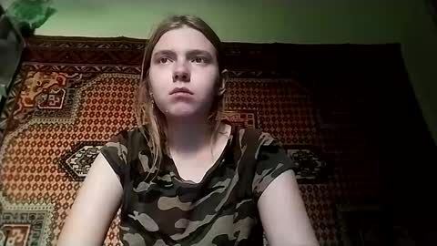 kikibang_ online show from October 17, 10:08 am