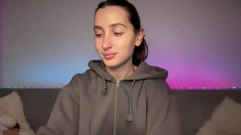 Snapshot of kikkymoore chatting on November 2, 1:00 pm Kayli online show from November 2, 1:00 pm