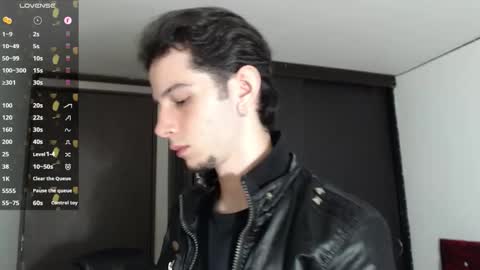 killua_parker online show from March 4, 4:31 am