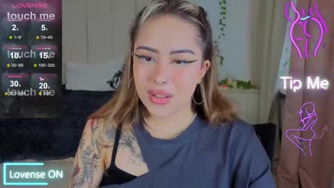 Kim online show from November 5, 10:06 am