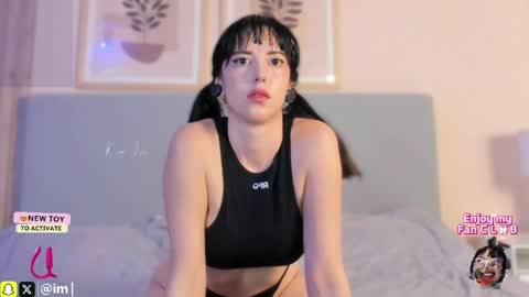 Kim Joi online show from April 8, 1:03 pm