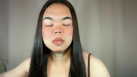 KYLIE online show from December 14, 5:46 am