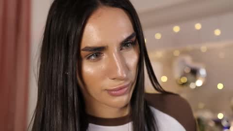 Kim Oberlin online show from February 17, 1:55 pm