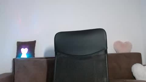 Kim online show from February 5, 7:12 am