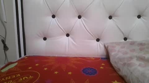 Kim online show from February 7, 8:17 am