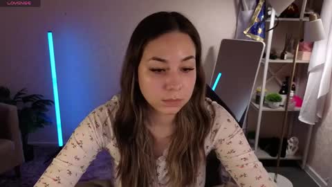 Kim online show from March 25, 9:38 am