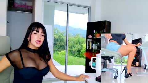 Melissa online show from February 21, 7:39 pm