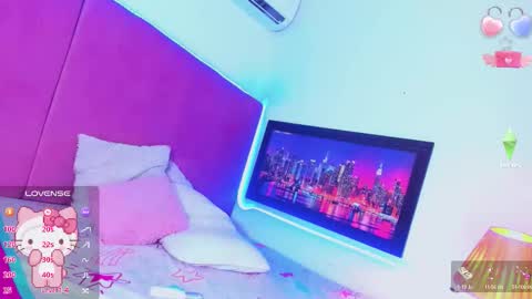 Snapshot of kimberly_thompsom chatting on October 20, 9:20 pm Your Queen KIM online show from October 20, 9:20 pm