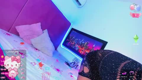 Snapshot of kimberly_thompsom chatting on October 13, 7:05 pm Your Queen KIM online show from October 13, 7:05 pm