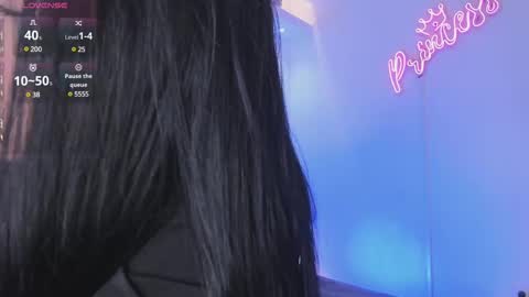 kimberlyjonss online show from February 20, 11:31 am