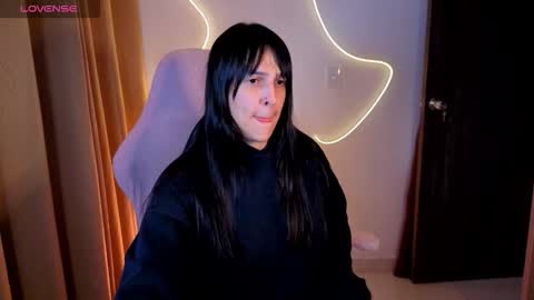 Kim 3 online show from December 21, 6:53 am