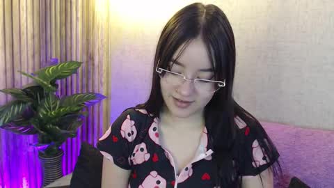 kimgarcez online show from October 9, 8:25 pm