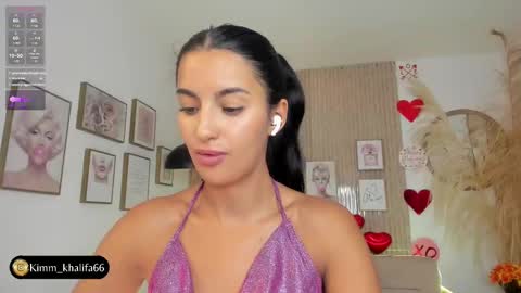 Kim  online show from February 22, 3:45 am