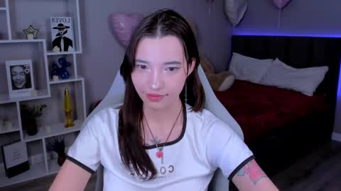 kimm wong online show from March 16, 5:44 am