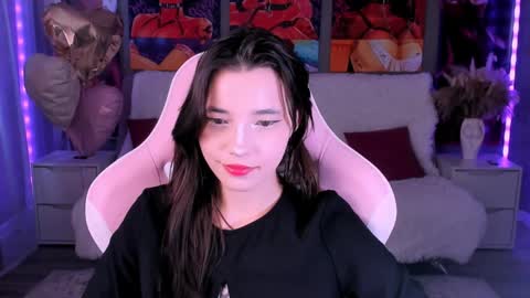 kimm wong online show from April 4, 9:27 am