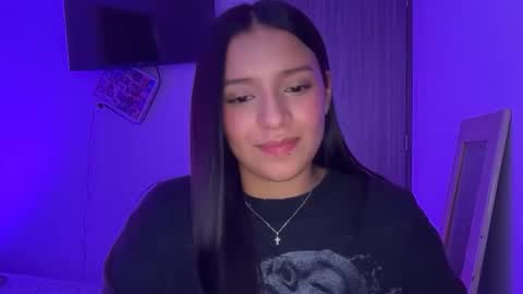 kimmi online show from March 17, 10:48 pm