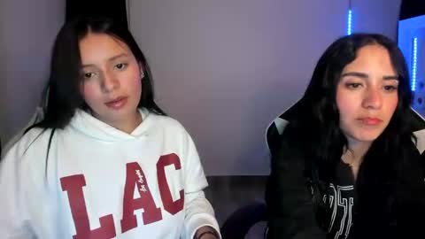 kimmi online show from March 4, 1:55 am