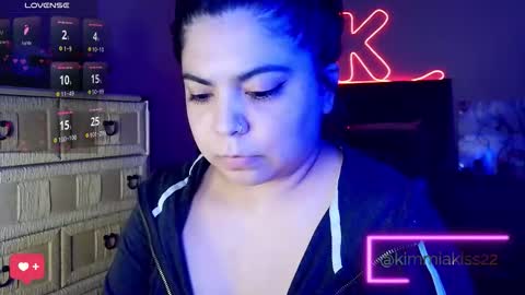 Kimmi online show from February 27, 2:15 am