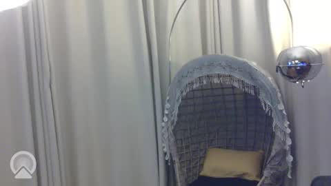 Kimmy Keane online show from January 16, 10:41 pm