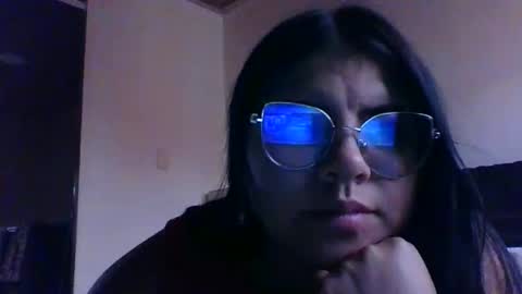 Snapshot of kimmy_kimmy_ chatting on January 28, 10:23 pm Kimmy online show from January 28, 10:23 pm