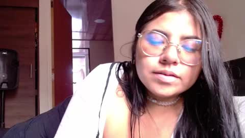 Snapshot of kimmy_kimmy_ chatting on March 4, 3:59 pm Kimmy online show from March 4, 3:59 pm