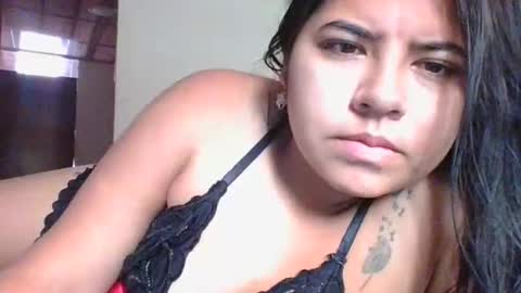 Snapshot of kimmy_kimmy_ chatting on February 24, 2:58 pm Kimmy online show from February 24, 2:58 pm