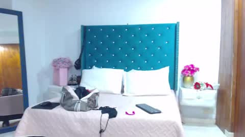 Kim online show from March 6, 6:51 pm