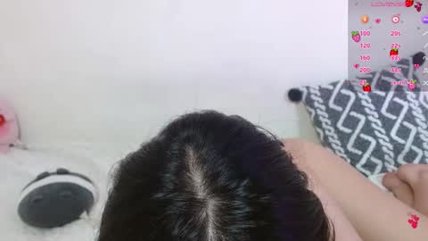 kimm online show from November 25, 3:44 pm