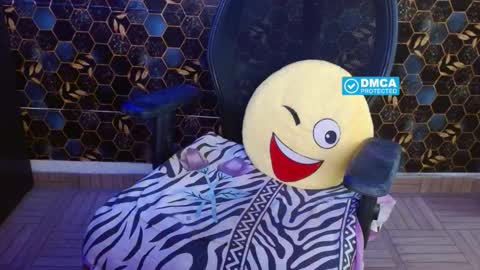 kinderrjoy online show from October 29, 7:10 am