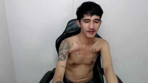 call me master online show from March 11, 2:40 pm