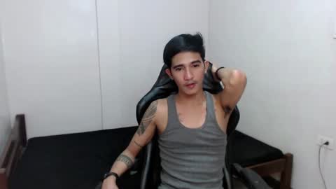 call me master online show from March 7, 8:34 am