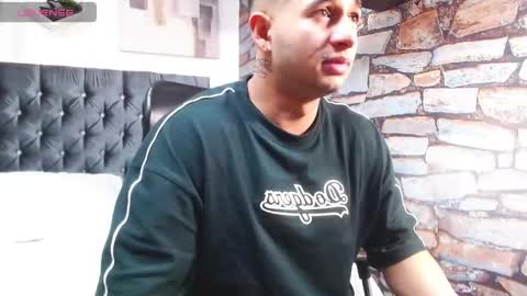 Angel Falconer online show from November 22, 9:13 pm